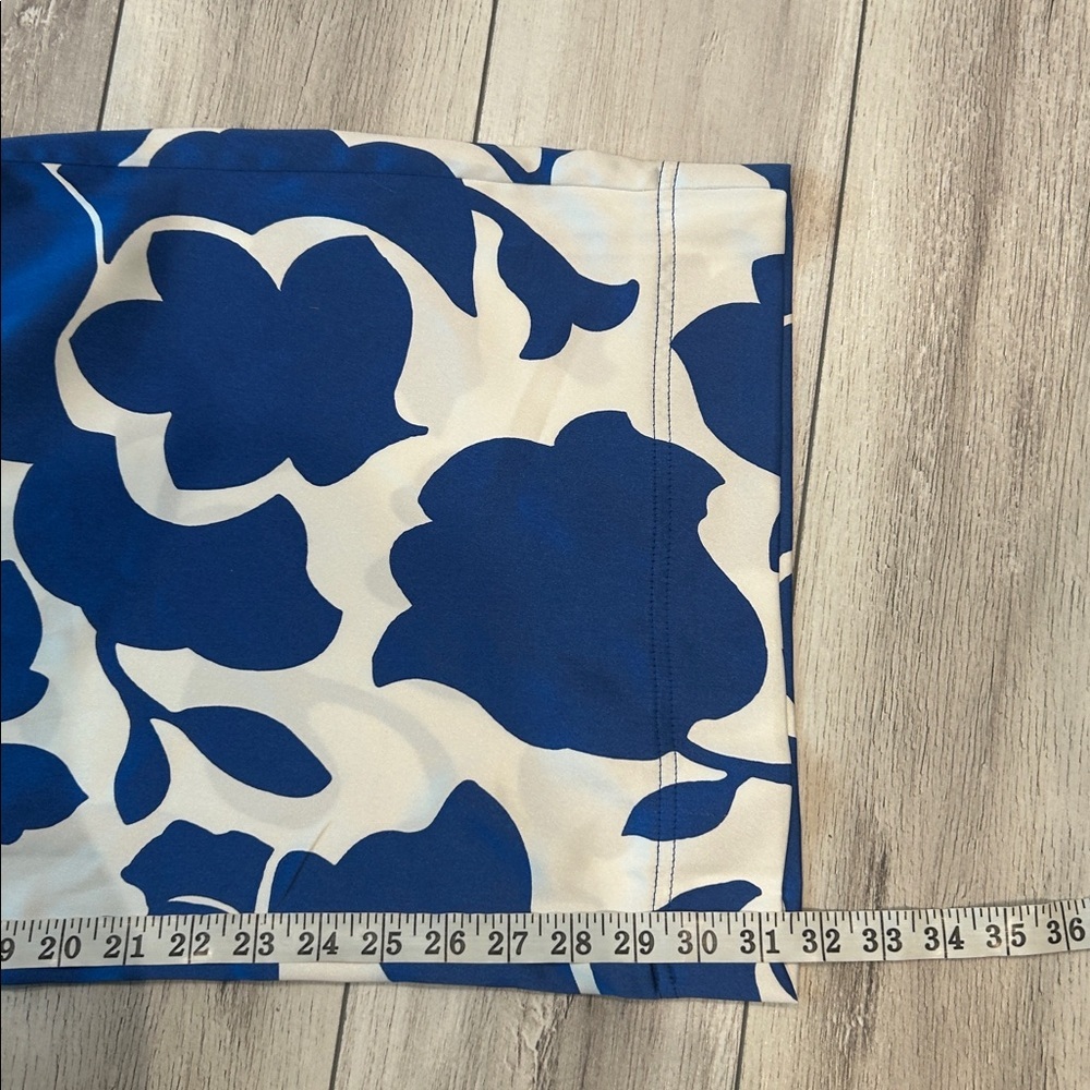 House of Harlow blue white floral wide leg satin pants size large - Picture 7 of 10